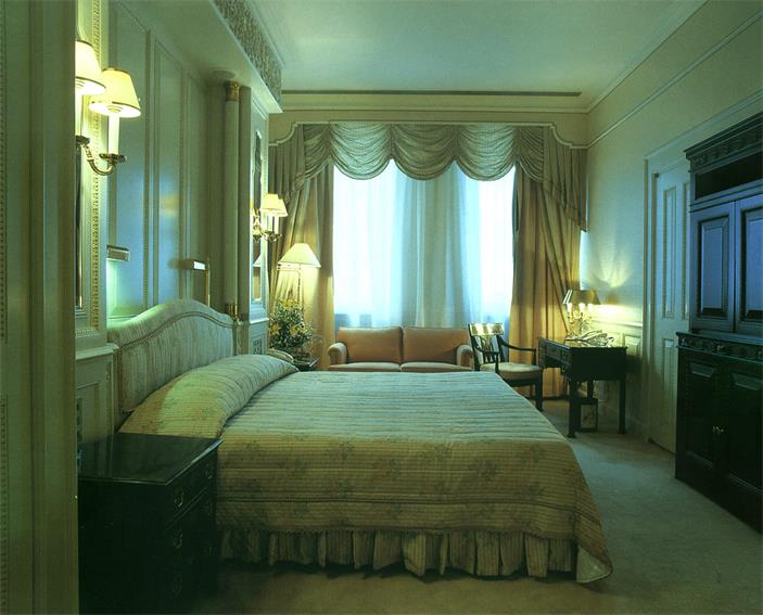 電動(dòng)開合簾